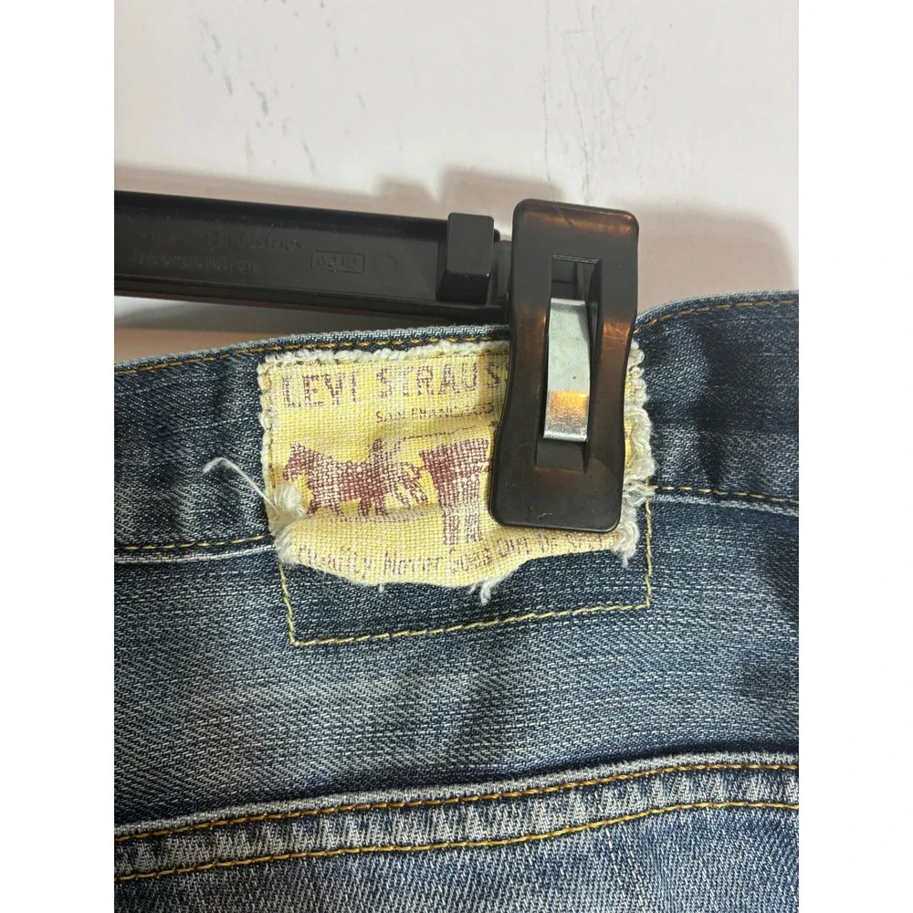 Levis 506 Standard Straight Leg Jeans Blue Faded Distressed Grunge Mens 33x31